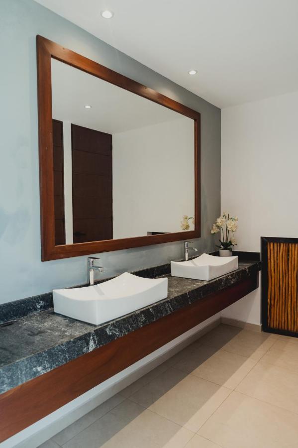 Phantom Suites Πλάγια Ντελ Κάρμεν Εξωτερικό φωτογραφία
